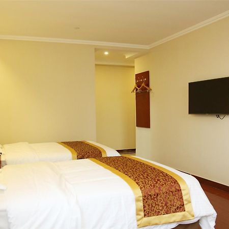 Greentree Inn Zhejiang Taizhou Tiantai Bus Station Express Hotel Dış mekan fotoğraf