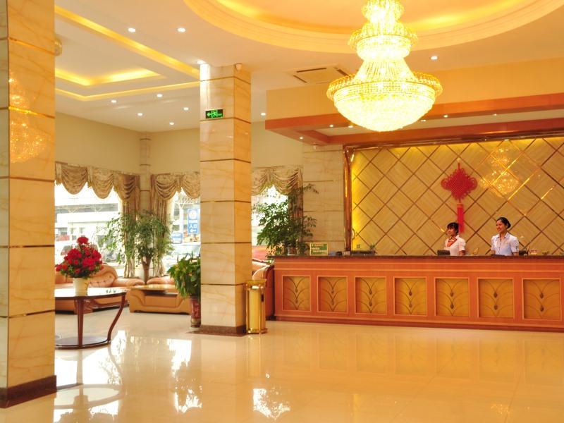 Greentree Inn Zhejiang Taizhou Tiantai Bus Station Express Hotel Dış mekan fotoğraf