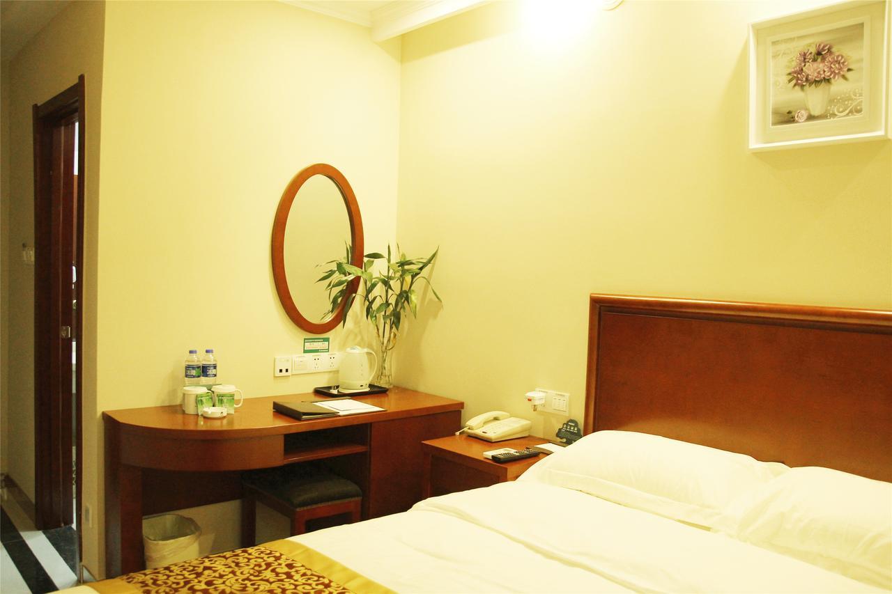 Greentree Inn Zhejiang Taizhou Tiantai Bus Station Express Hotel Dış mekan fotoğraf